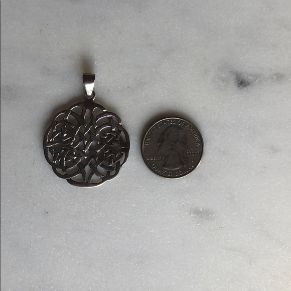 Vintage | .925 Silver Celtic Knot Pendant | O/S - Picture 6 of 8
